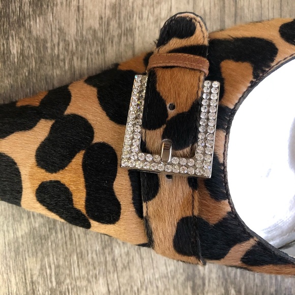 D&G Animal Print Fur Diamond Buckle Point Toe Heel - Picture 12 of 16